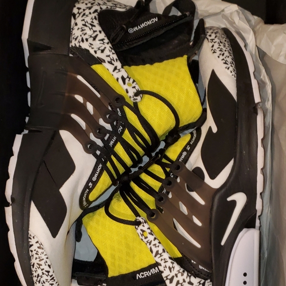 Nike Acronym - Picture 1 of 4